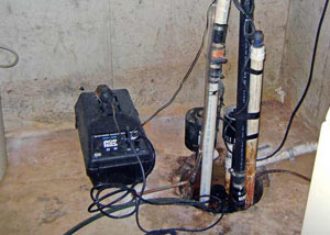 Pedestal sump pump system installed in a home in Hot Springs National Park